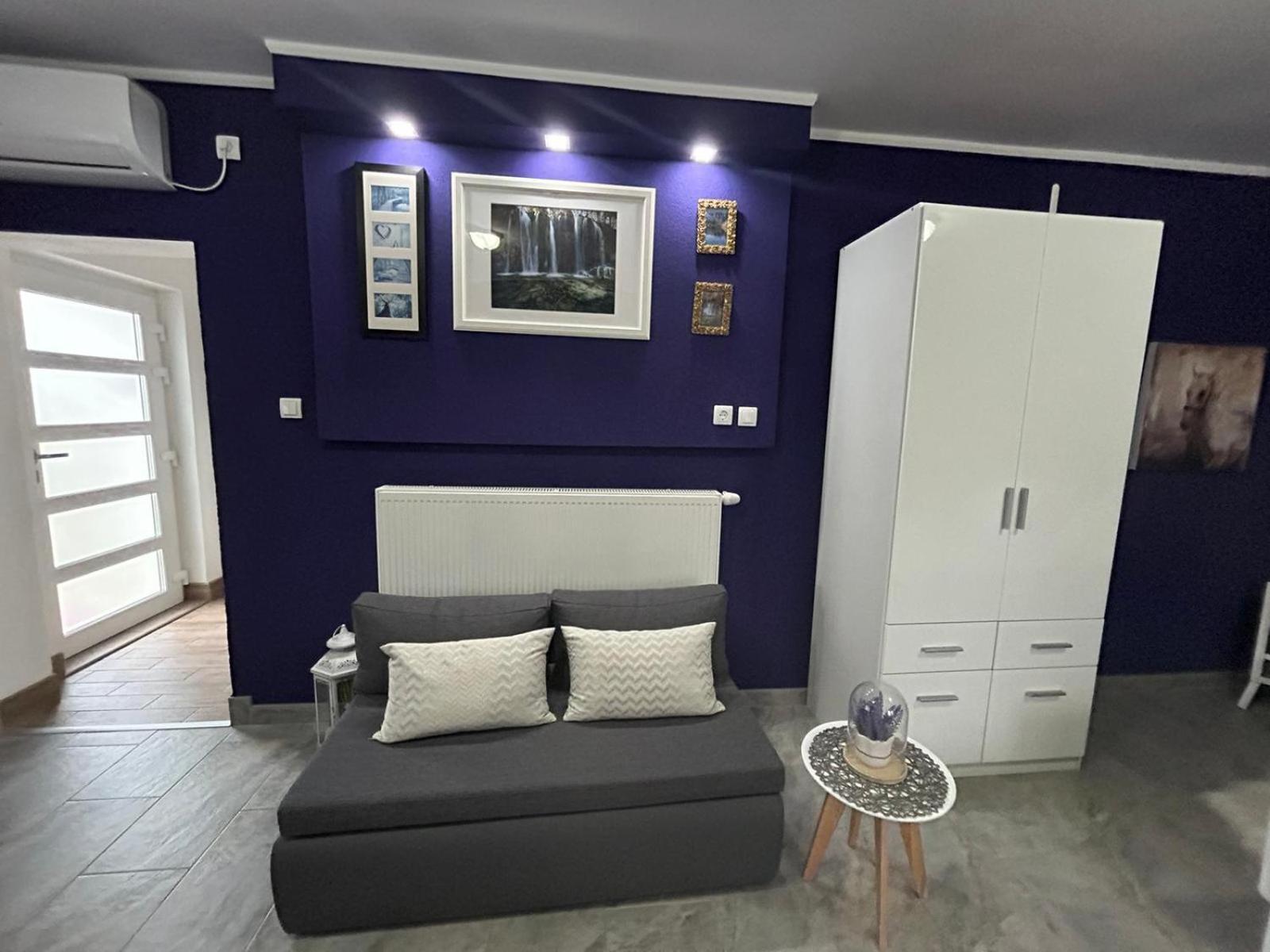 Studio Apartman Marta Кореница Экстерьер фото