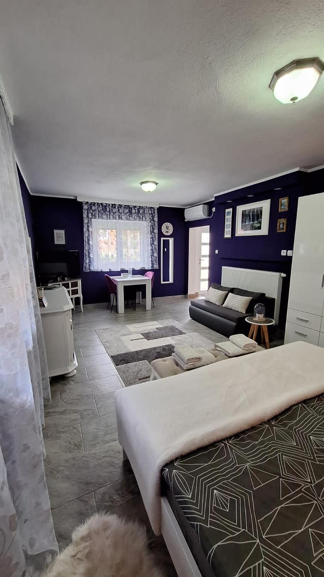 Studio Apartman Marta Кореница Экстерьер фото